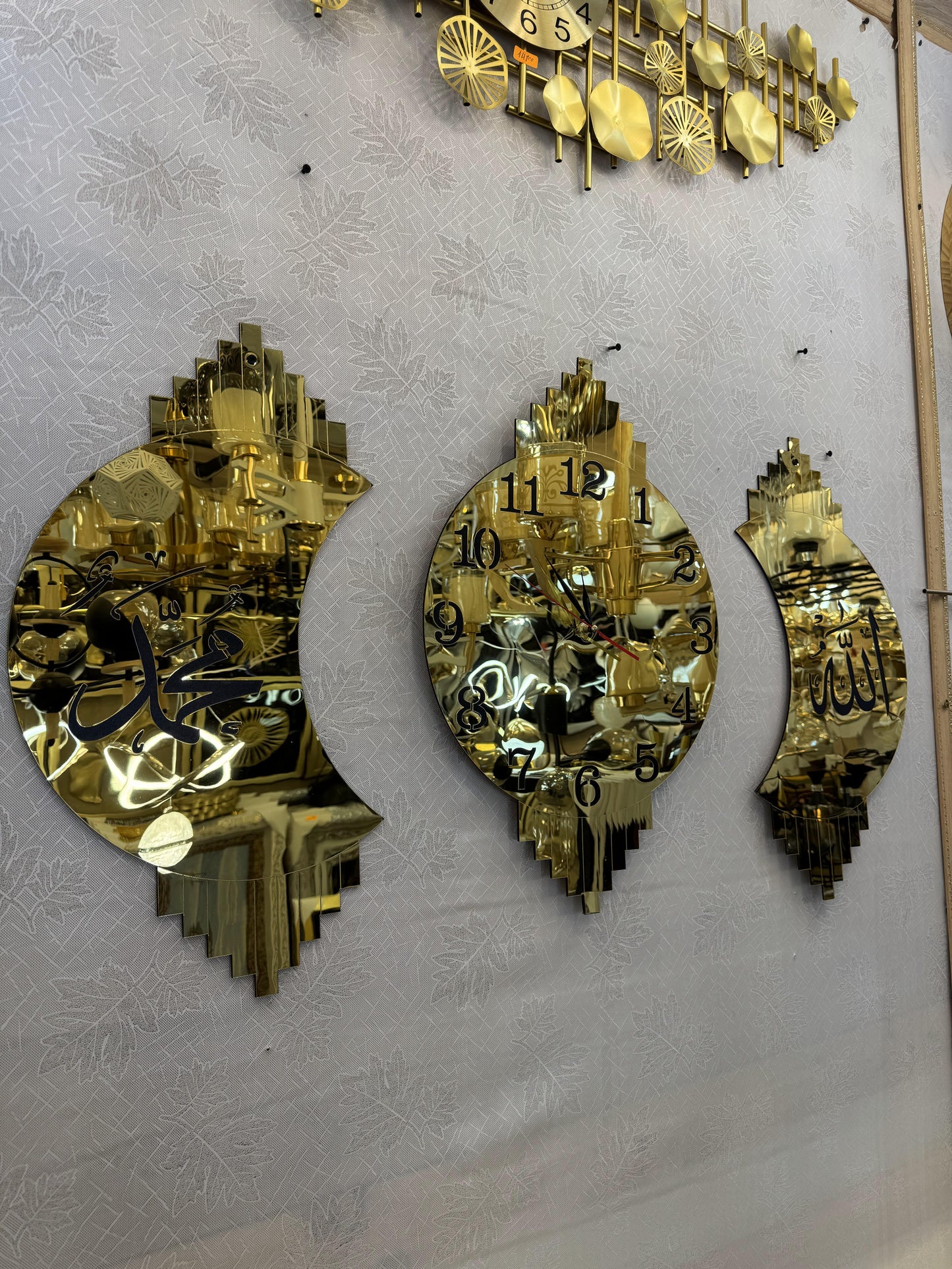 ساعة البيانو من شركة الروان(4 قطع )