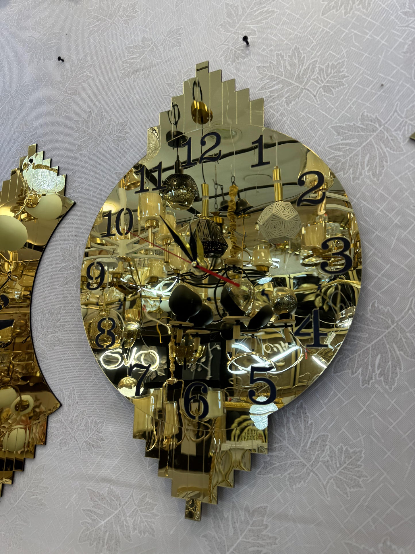 ساعة البيانو من شركة الروان(4 قطع )
