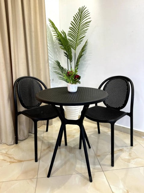 Table tete a tete