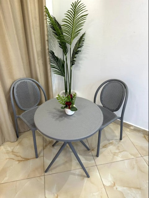 Table tete a tete